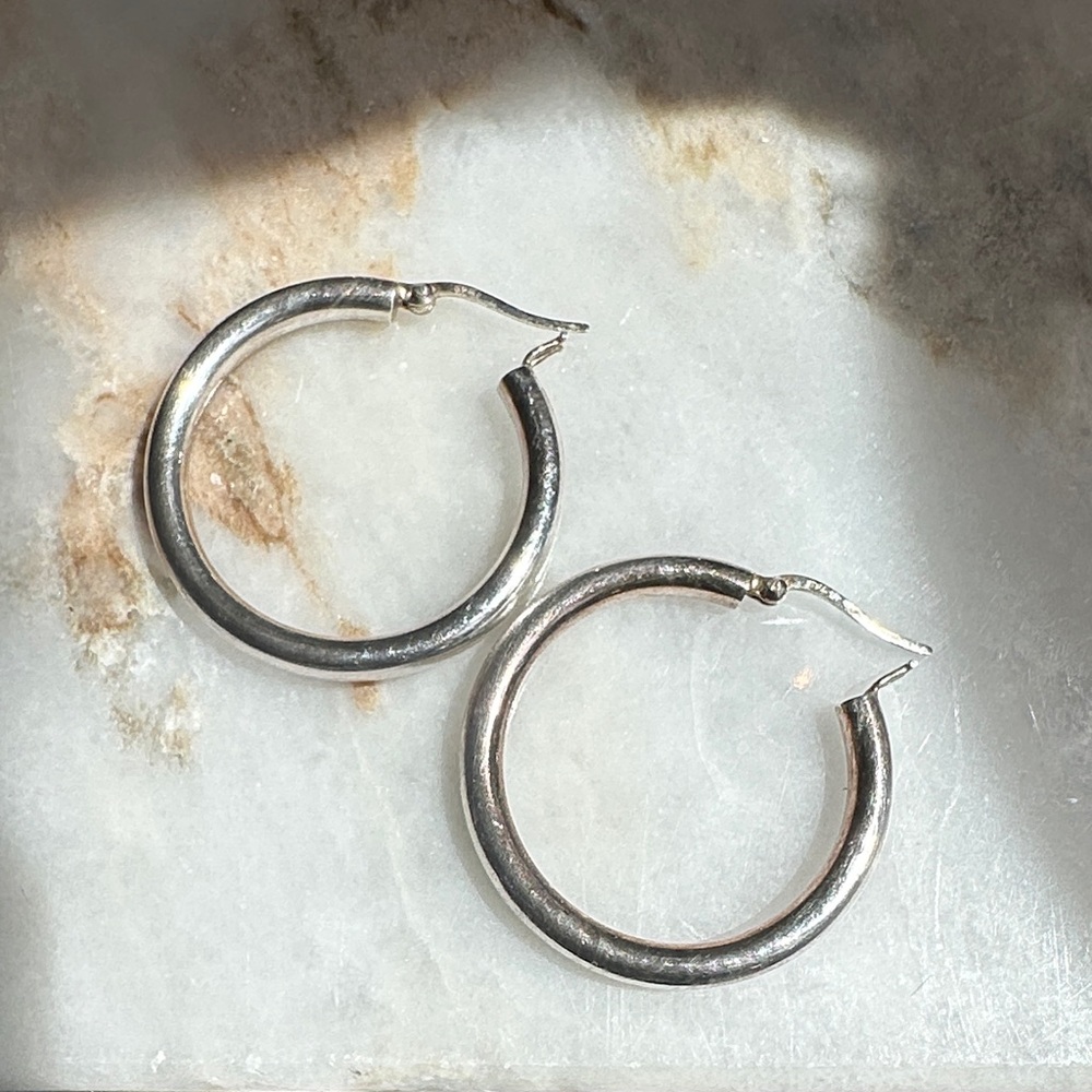 925 Silver Plate 1.25” Hoop Earrings